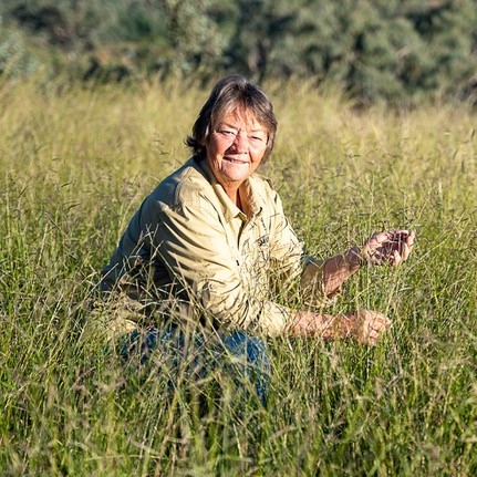 Dr Judi Earl